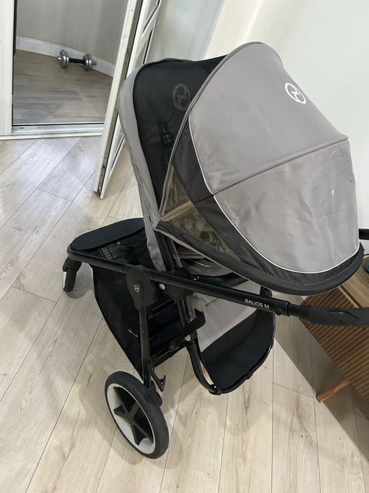 Продам коляску 2в1