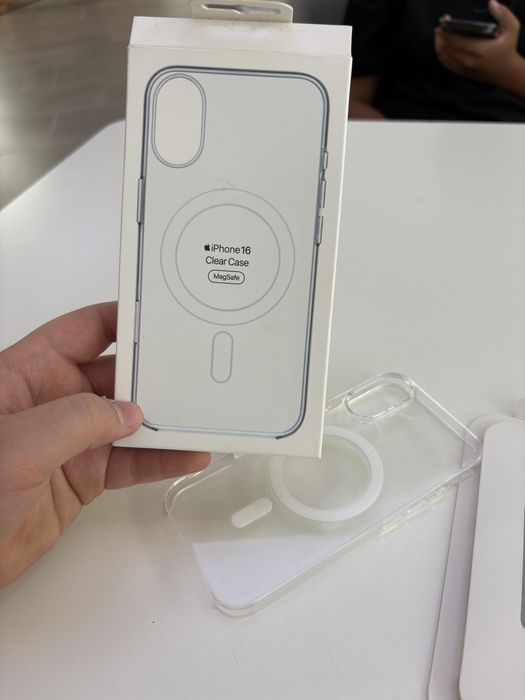 Чехол Iphone 16 magsafe