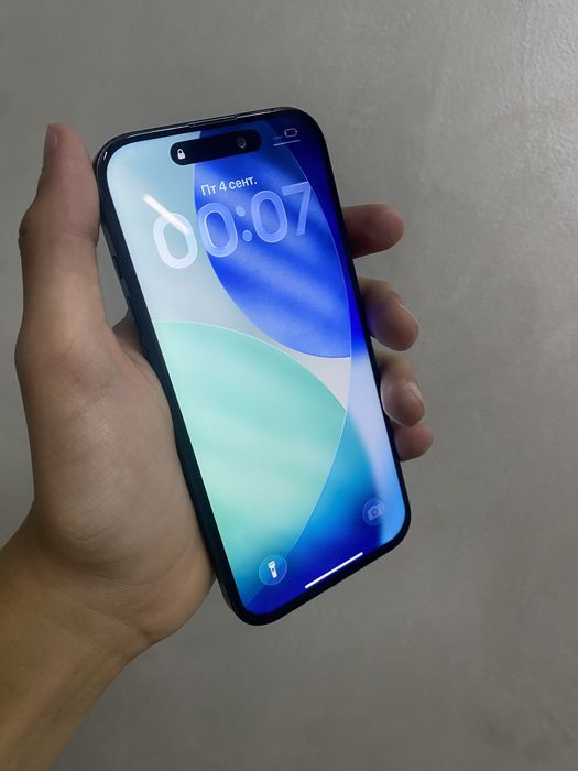 Продам Iphone 15 Pro