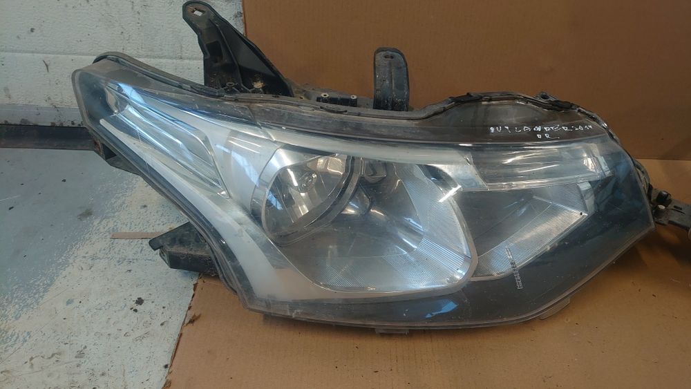 Faruri Mitsubishi Outlander 2014