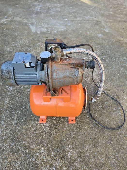 Hidrofor cu butelie 24 l - funcțional