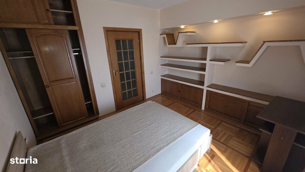 Apartament de 3 camere , Centru IIndependentei UMF Iași — fotografia 1