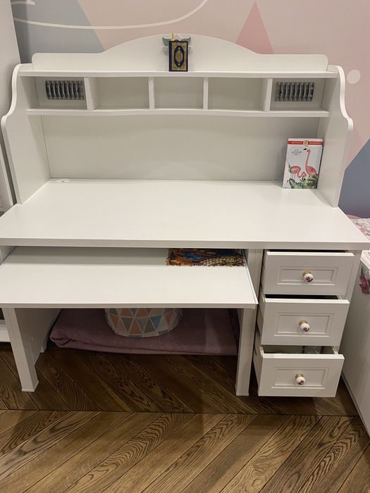 Продаю подростковый гарнитур, Турция