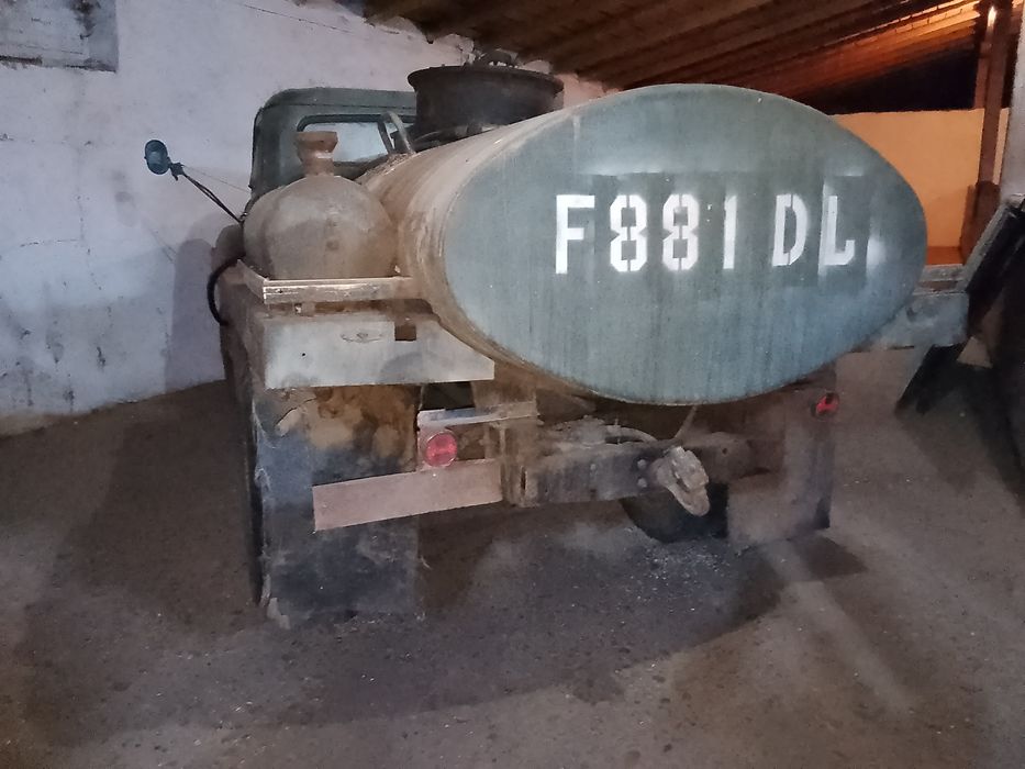 Продам бензовоз газ-52