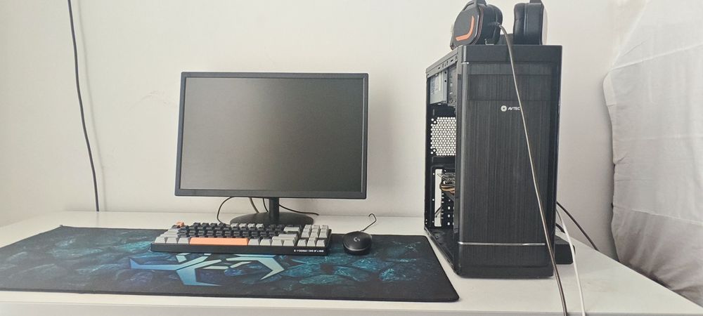 Gen X220 Model 22  Black 75 Hz Hdmi Vga Ideal Holatda
Характеристики