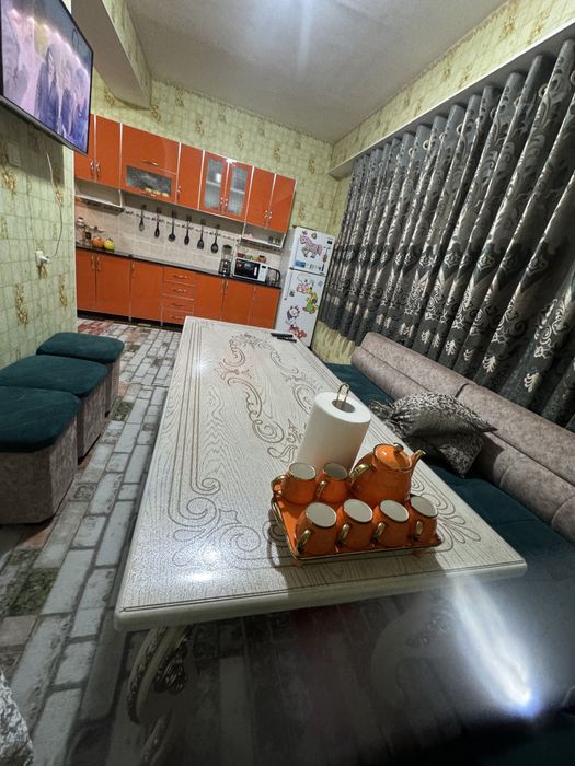 Srochno, 3 xonali kvartira sotiladi. M.Tarobiy kuchasi 109-uy, 4-xona