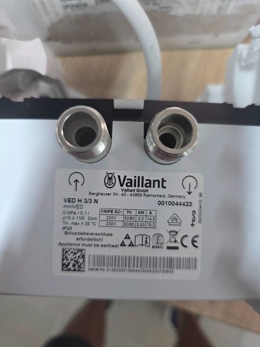 Incalzitor de apa instantaneu hidraulic Vaillant MiniVED H 0010044420 VED H 3/3, 3,5 kW, 230 V