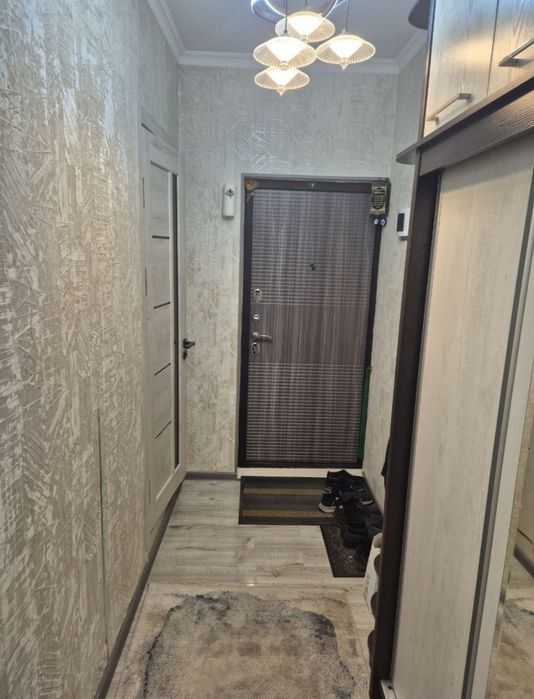 Продаётся квартира 1в2/3/5 на Сергели-1