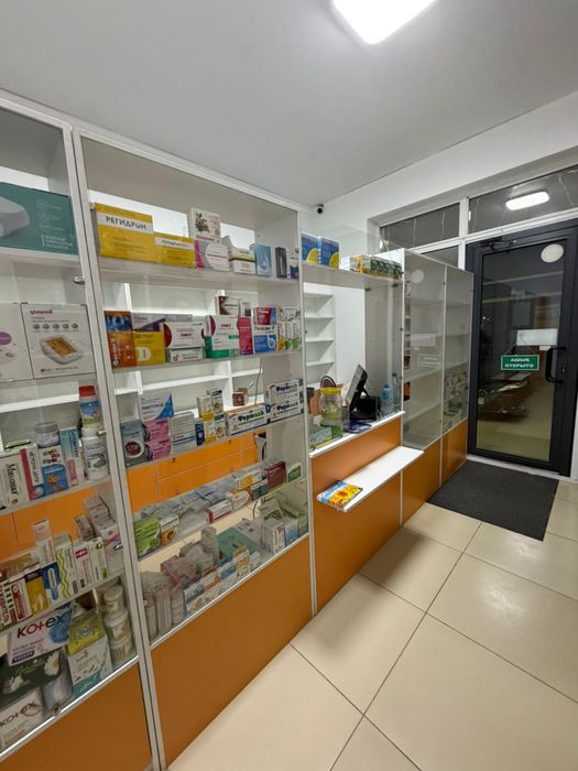 Продам ветринный мебель