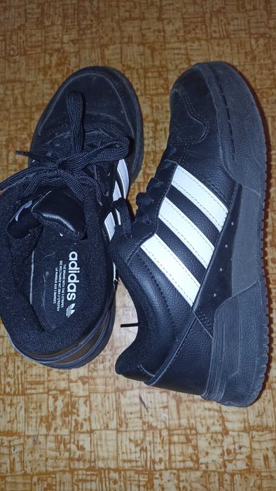 Adidas Team Court 2 Str