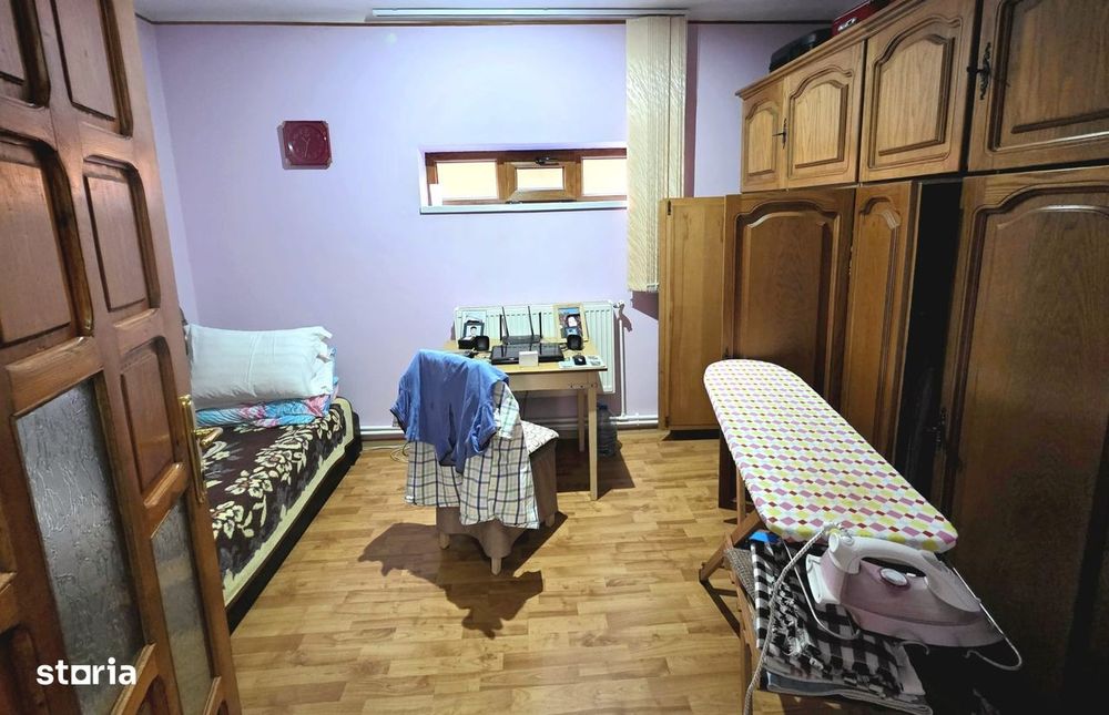 De vanzare casa in Roman, suprafata Teren 300 mp