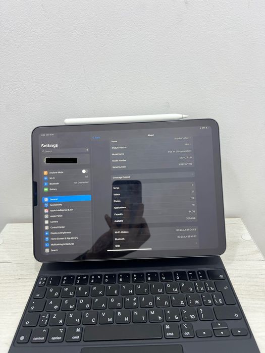 IPad Air M1 (5th Generation) + Magic Keyboard + Magic pencil