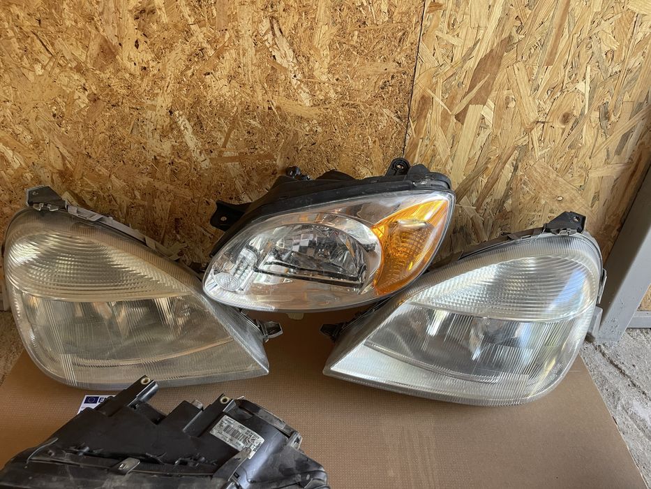 Faruri/far /Hyundai accent/mercedes vaneo/actros/vito/audi a4 b6 urechi rupte/renault Espace IV 4