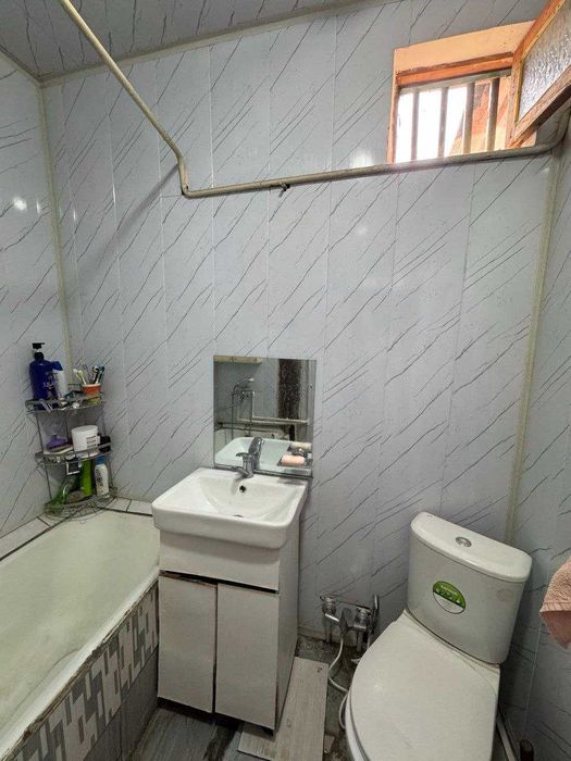 Мирзо Улугбек туманида шинамгина уй сотилади. NR494/64