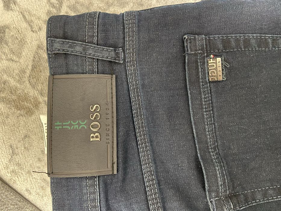 Джинсы Hugo Boss новые