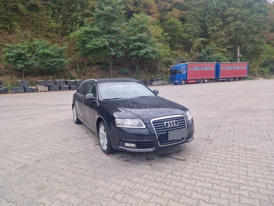 Vând urgent Audi A 6 2.7