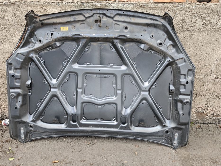 Капот под ремонт jac t6
