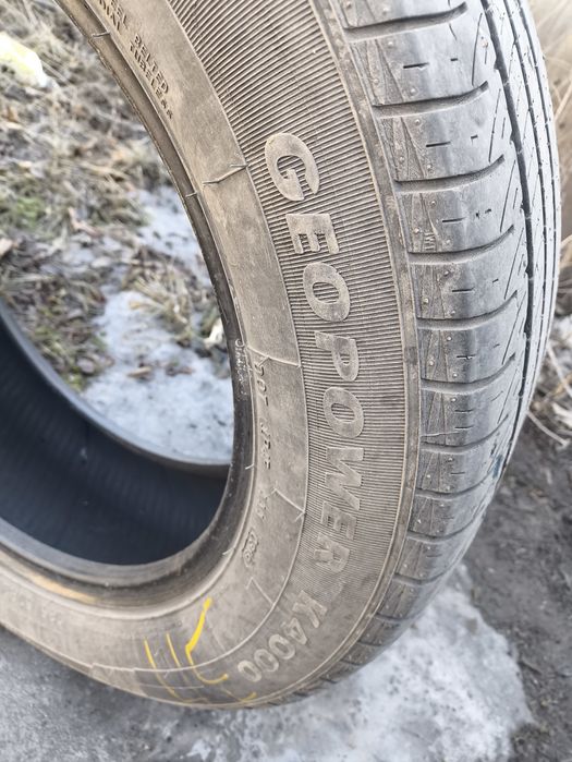 Продам 4 покрышки б/у на 18/235 /60