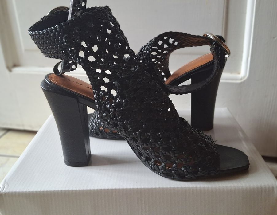 Sandale elegante