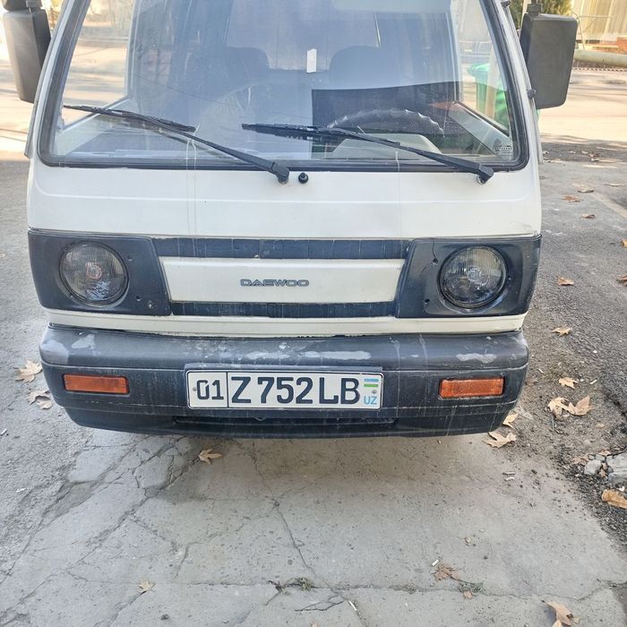 Damas1997 yil 1950 $ kami bor