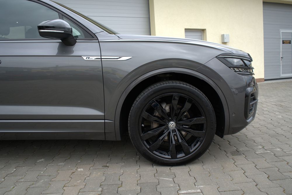 Volkswagen Touareg R-line