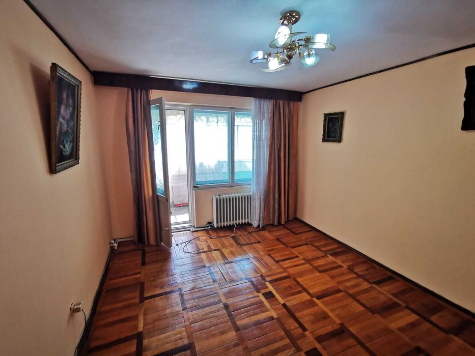 Apartament 3 camere, decomandat, 70 mp, 2 băi, Str. Dunării, 80.000 €