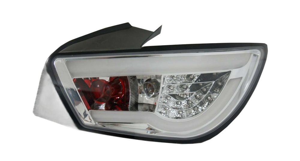 Set lampi spate, stopuri Seat Ibiza (6j), 04.2008-04.2012, 3 Usi, montare spate, stanga+dreapta, cu semnalizare LED; LED+P21W+P21W; crom, transparent; Tuning