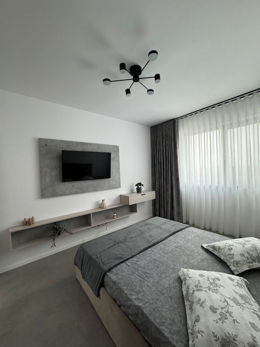 Inchiriez apartament 2 camere, bloc nou, Fratii Golesti