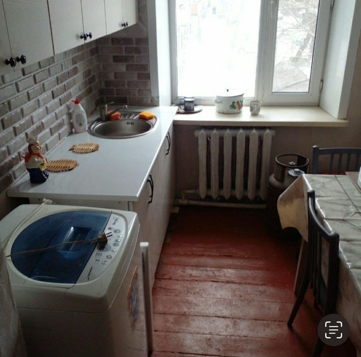 Продам  2 комнатную квартиру