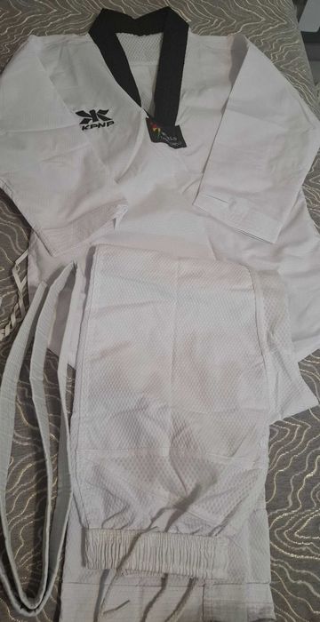 Форма для тхэквандо на 10-11 лет