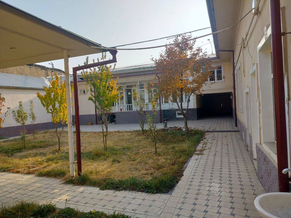 Продаётся под нежилое помешения Алмазарский р-н янги Ташми