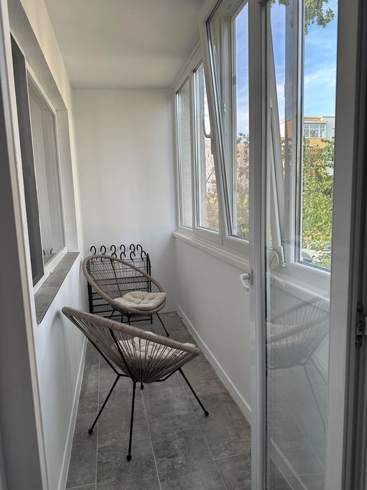 Apartament Untold