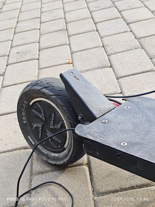 Электросамокат Kugoo g booster