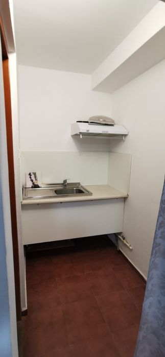 Spatiu de închiriat Podu Ros-Nicolina