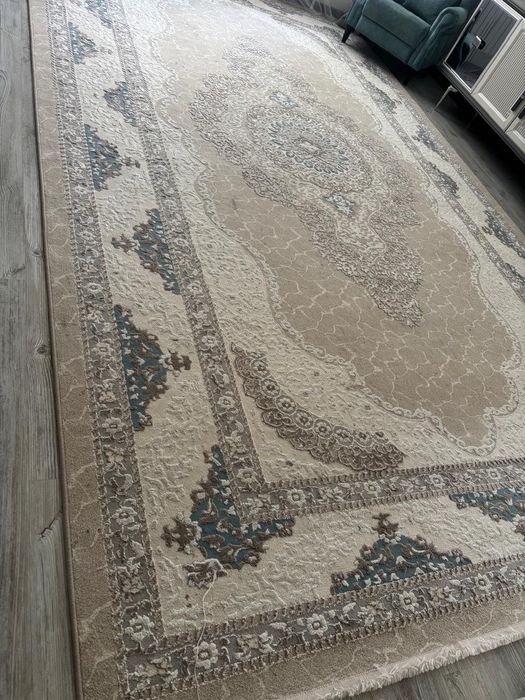 Ковер3:5 почти новый