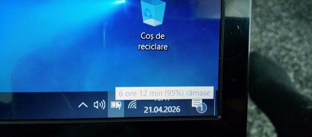 Laptop Packard Bell (Acer), cu ecran mare (17, 3 inch)