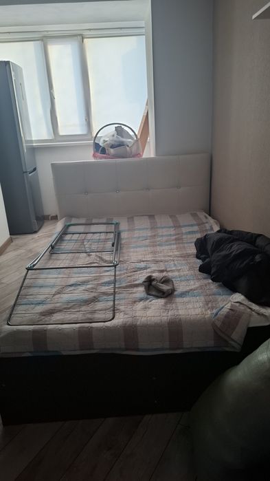 Продам кровать б/у