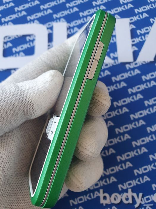 Nokia 7310 Green Supernova Nou!