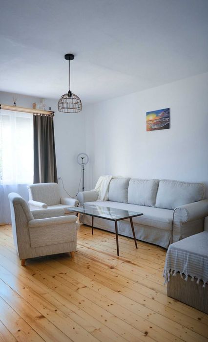 Самостоятелен етаж от къща за лятото