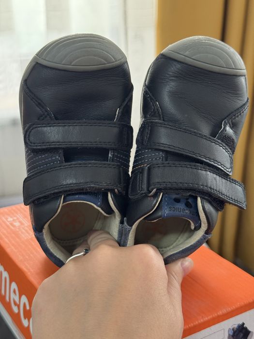 Pantofi Biomecanics marimea 24