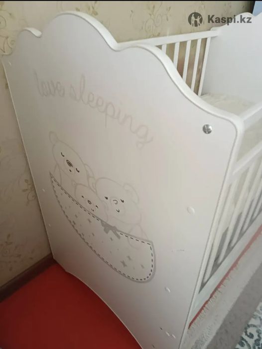 Детский кровать новый