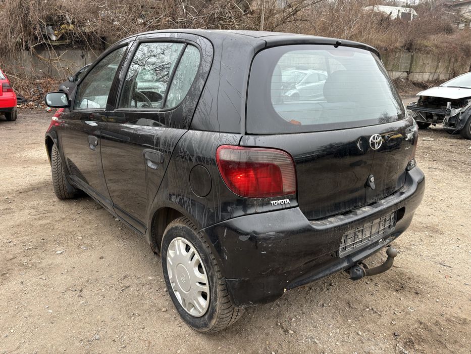 Тойота Ярис 1.4 дизел за части.