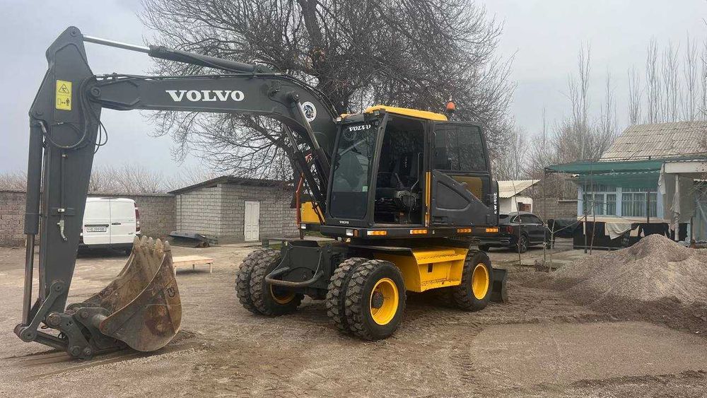 Экскаватор Volvo ,EW140