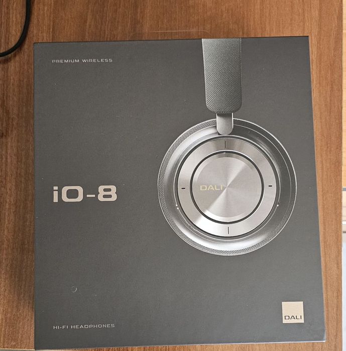Продам HIFI наушники DALI IO-8