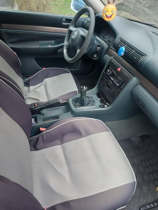 Audi A4 1.6 benzină 2000 – pornește – stare bună – preț negociabil