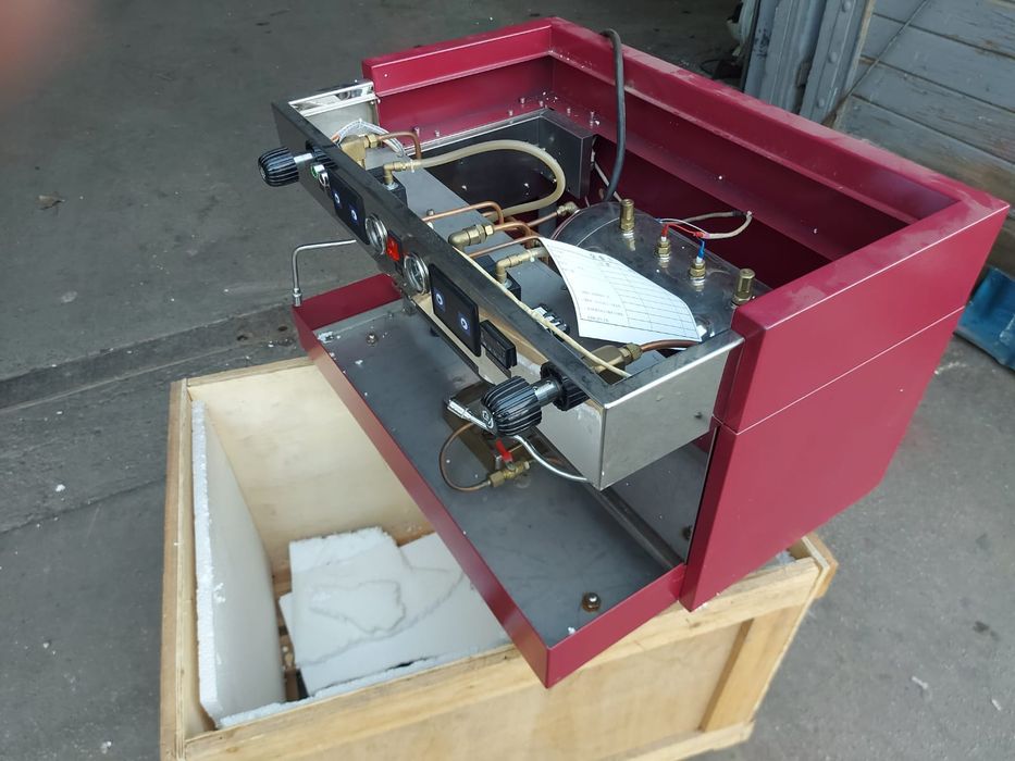 Expresoare profesionale cafea. Noi