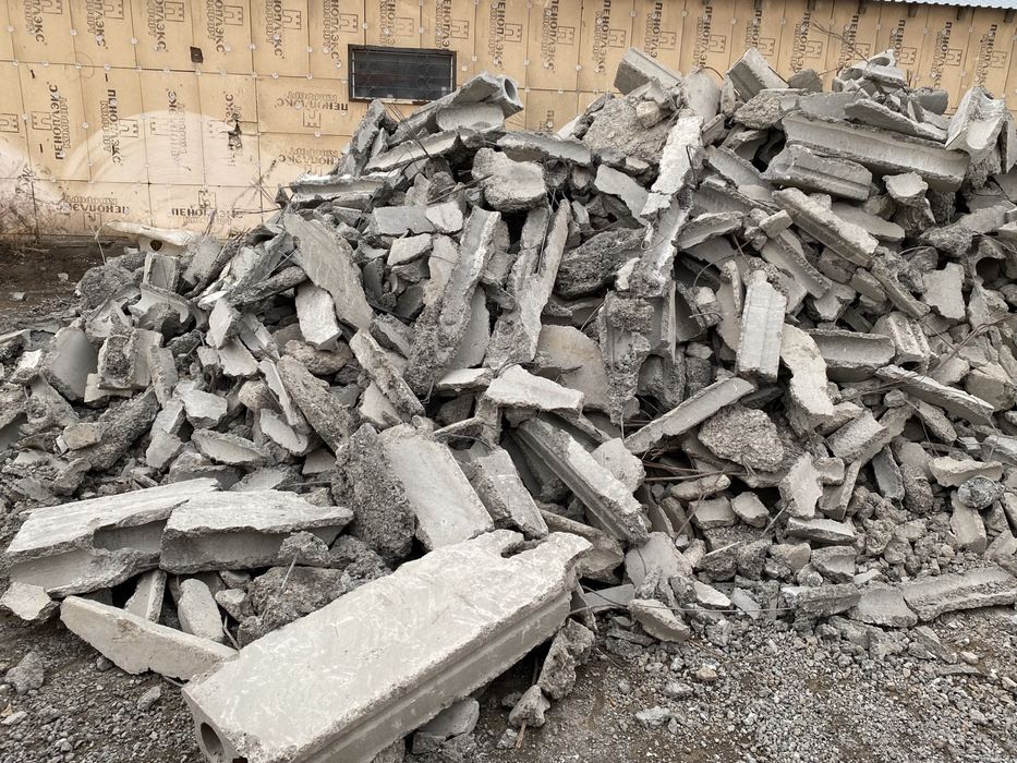 Продаются отходы для фундамента