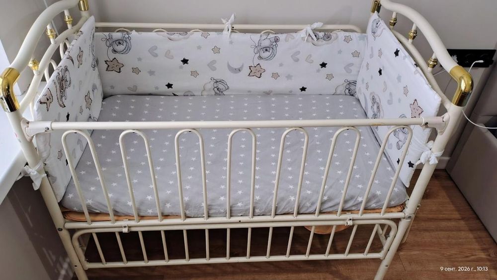 Продам детскую кроватку