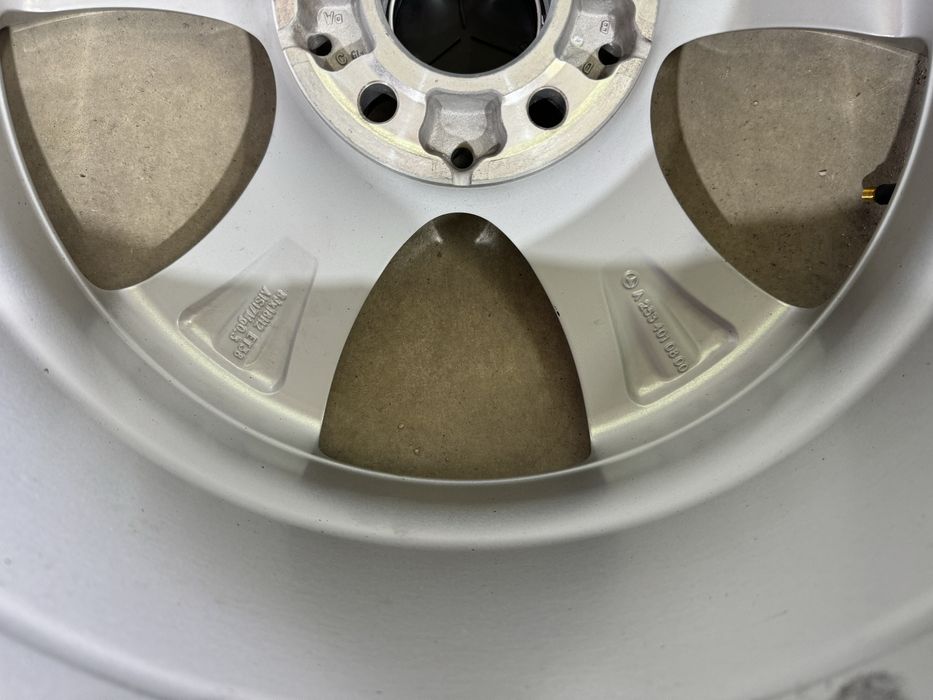 Jante R18 Mercedes 5x112 8J ET38