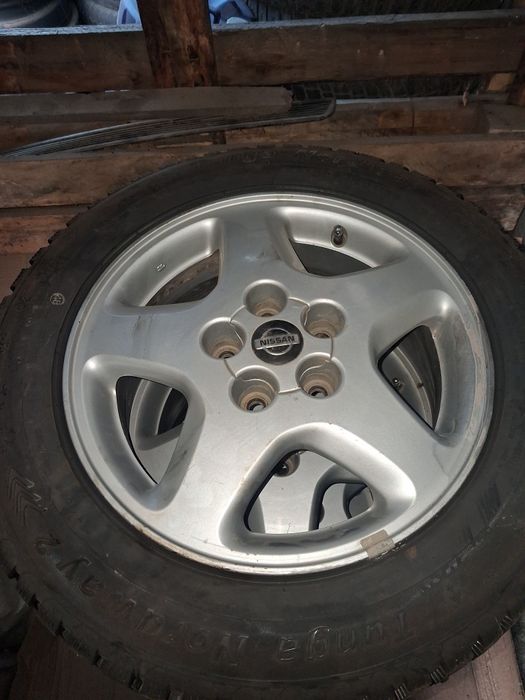 Ниссан алмера тино